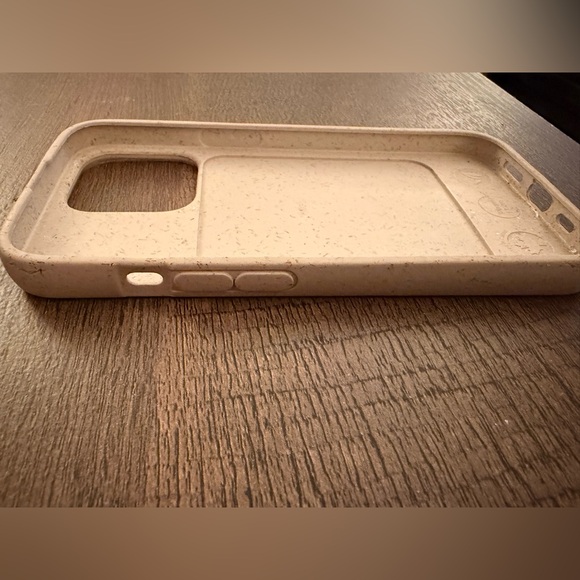 Pela Case iPhone 13 Pro - London Fog Happy Camper - Picture 5 of 5